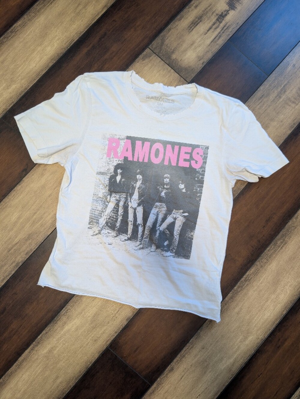 Ramones Distressed Band Tee
